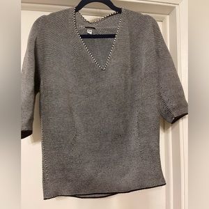Uniqlo sweater